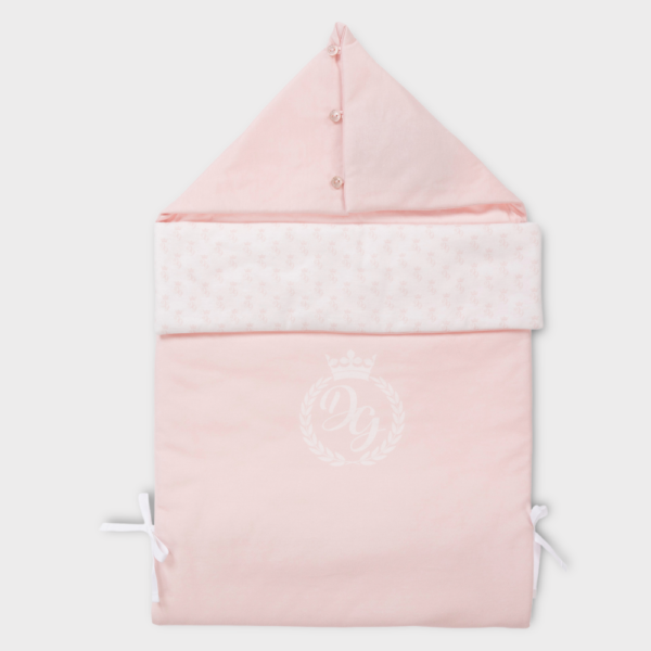 D&G pink sleeping